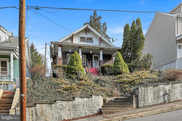 Photo of 32 S Jackson Street, Pottsville PA