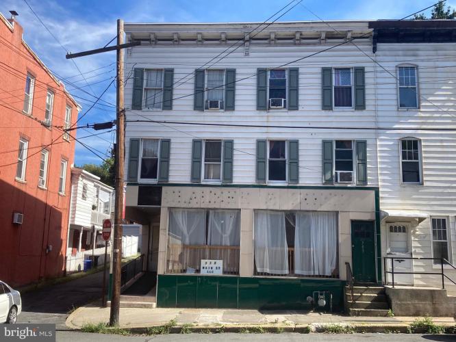 Photo of 701 W Market Street, Pottsville PA