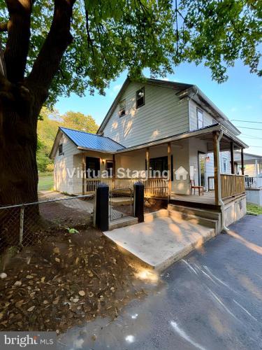 Photo of 52 Hillcrest Road, Branchdale PA