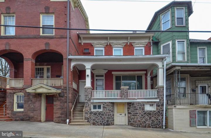 Photo of 214 E Main Street, Schuylkill Haven PA