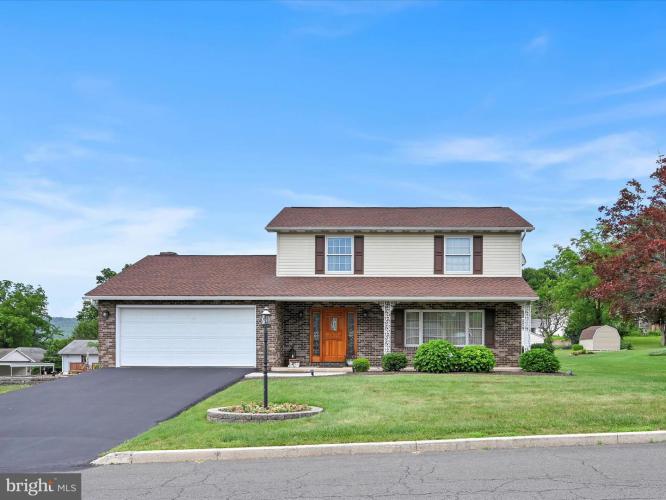 Photo of 611 N Orchard Avenue, Schuylkill Haven PA