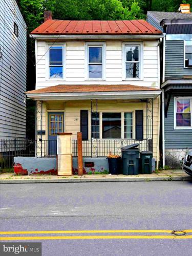 Photo of 241 Peacock Street, Pottsville PA