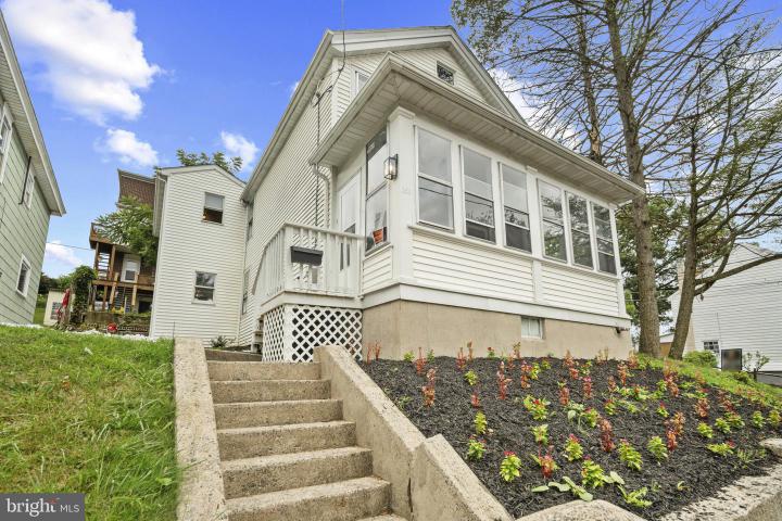 Photo of 266 Mahanoy Street, Tamaqua PA