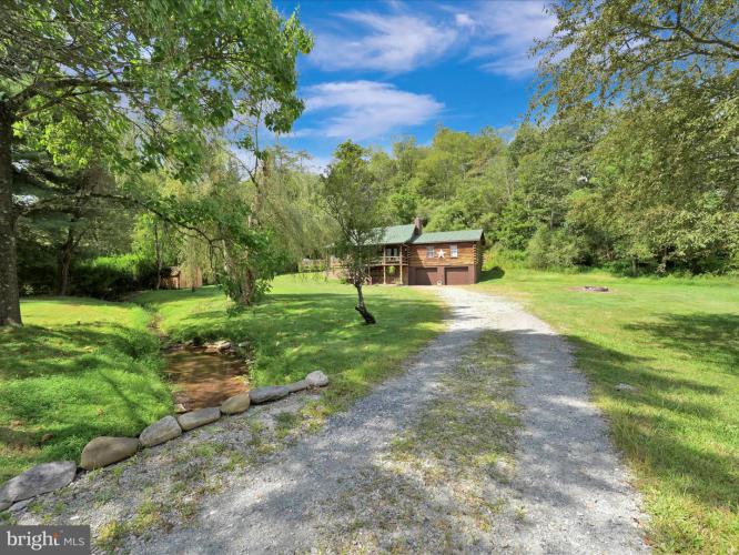 Photo of 26 Chain Circle, New Ringgold PA