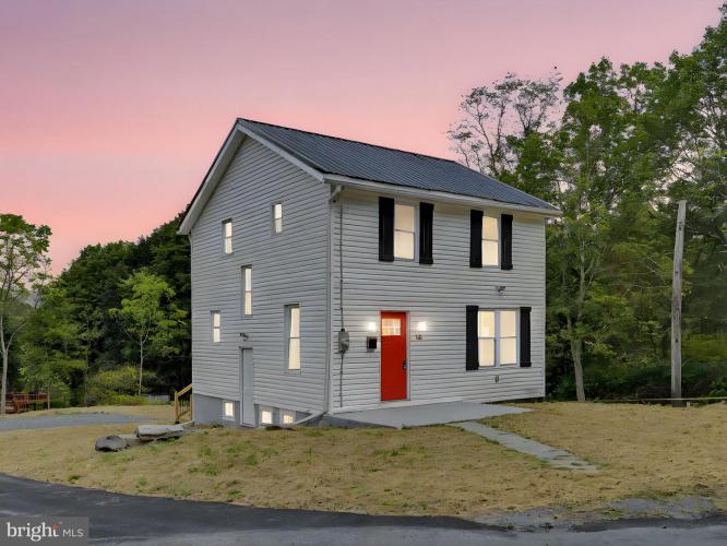 Photo of 111 Hillside Drive, Barnesville PA