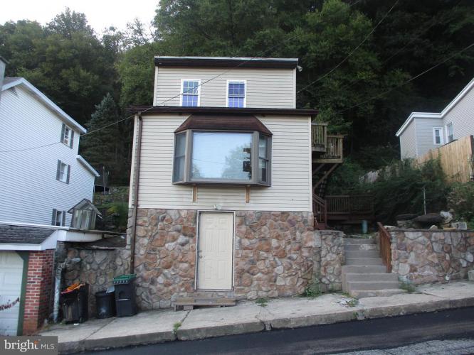 Photo of 512 W Savory Street, Pottsville PA