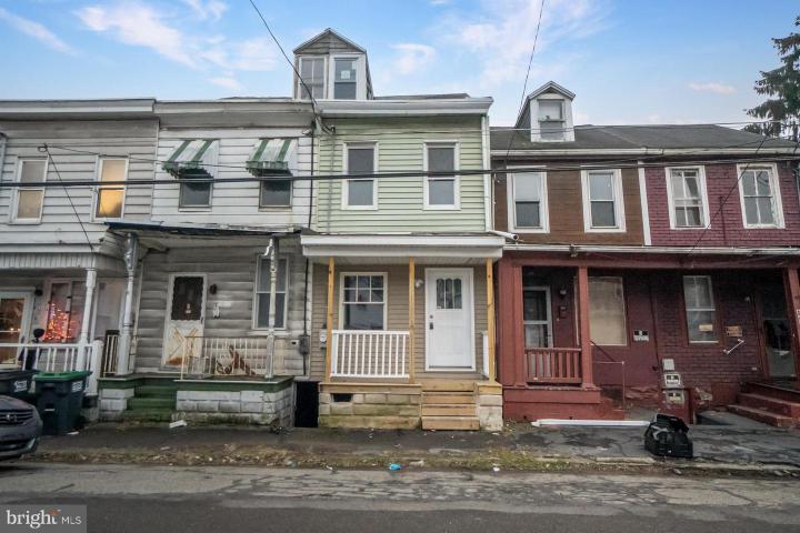 Photo of 614 w market street, mahanoy city