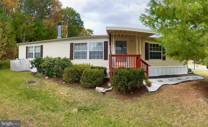 Photo of 72 Angel Drive, New Ringgold PA