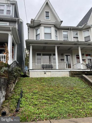 Photo of 728 E Broad Street, Tamaqua PA