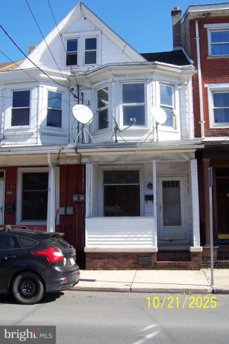 Photo of 143 N Pine Street, Tamaqua PA