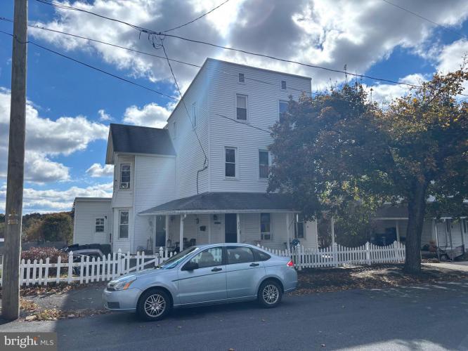 Photo of 234 W Frack Street, Frackville PA