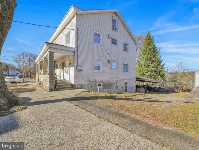 Photo of 2044 Mahantongo Street, Pottsville PA