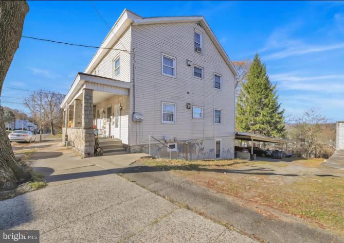 Photo of 2044 Mahantongo Street, Pottsville PA