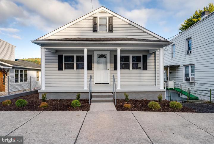 Photo of 29 E Savory Street, Pottsville PA