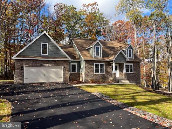 Photo of 5 tioga drive, hazleton