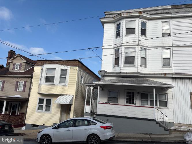 Photo of 169 s 2nd street, coaldale