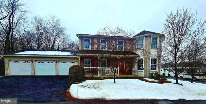 Photo of 199 coal street, seltzer