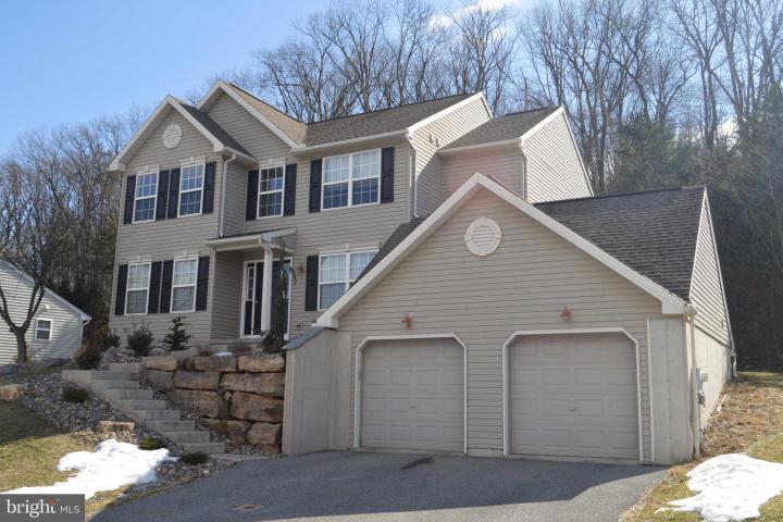 Photo of 107 Chestnut Ridge Drive