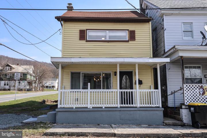 Photo of 402 Catherine Street, Ashland PA