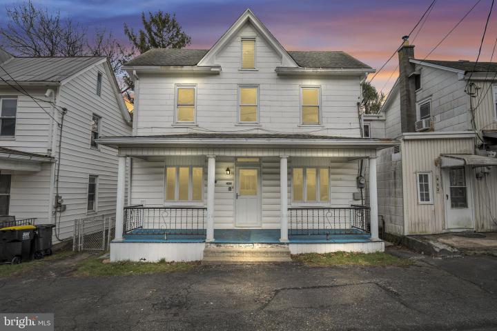 Photo of 404 main st, lavelle