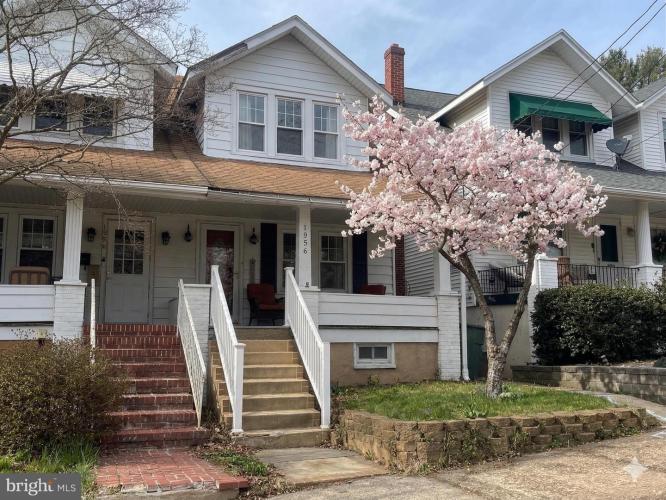 Photo of 1956 3rd Avenue