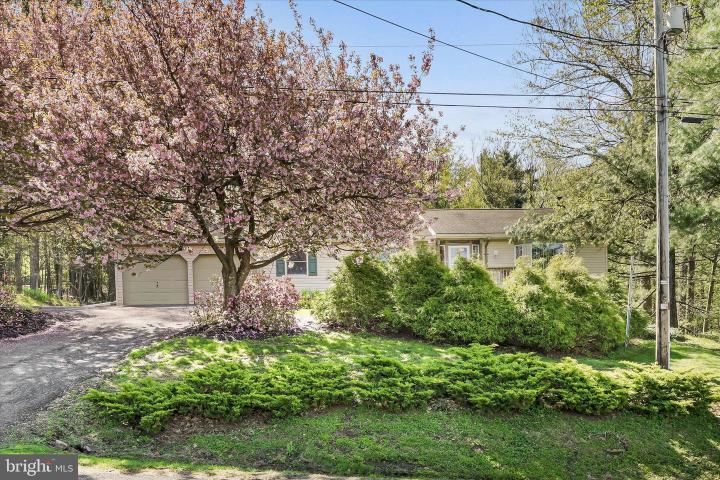 Photo of 2377 Stallion Drive