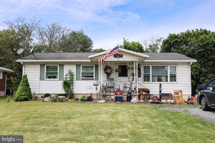 Photo of 223 E Bacon Street, Pottsville PA