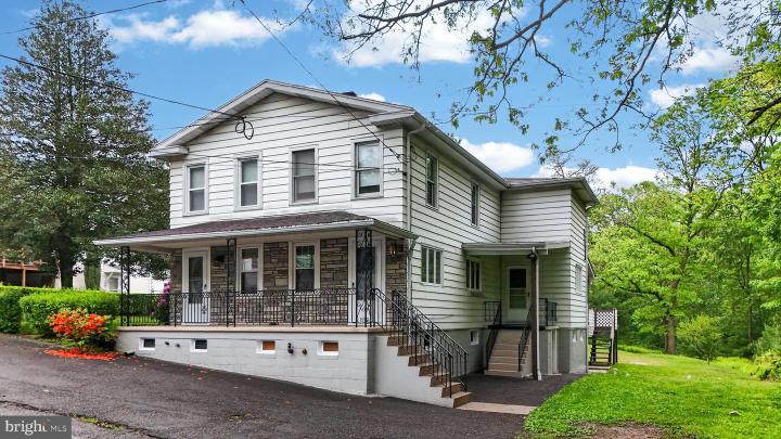 Photo of 162 school street, mary d