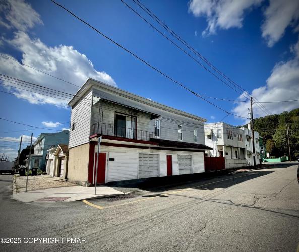 Photo of 338 E Centre Street, Mahanoy City PA