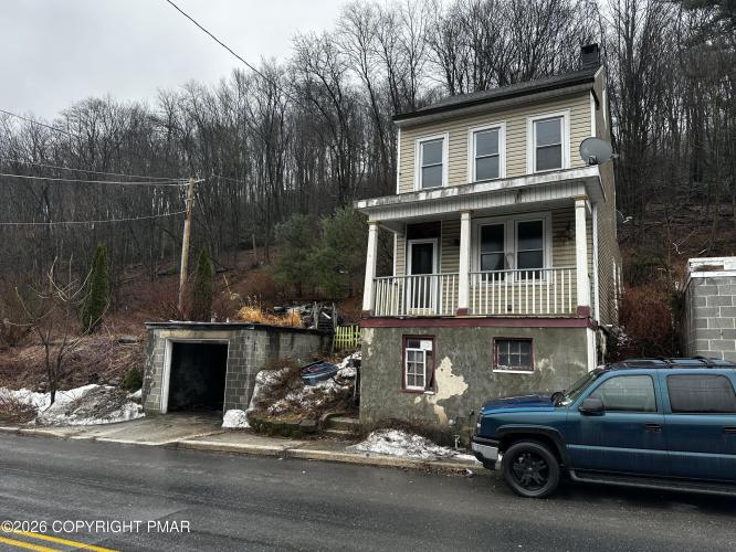 Photo of 415 Peacock Street