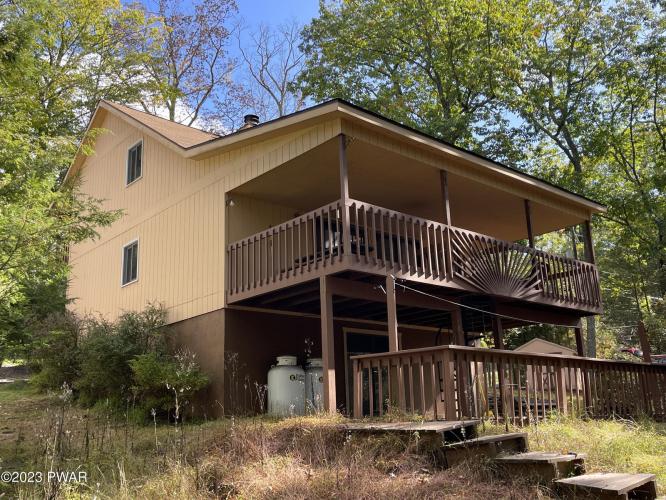 Photo of 29 Vista Court, Paupack PA