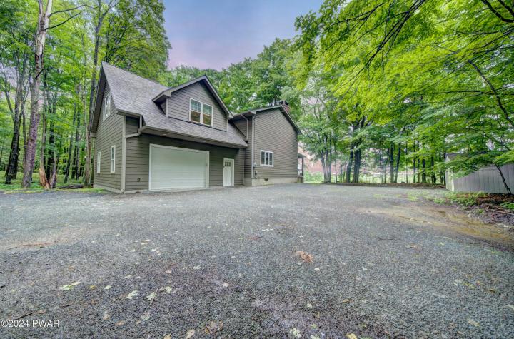 Photo of 21 Maple Lane, Honesdale PA