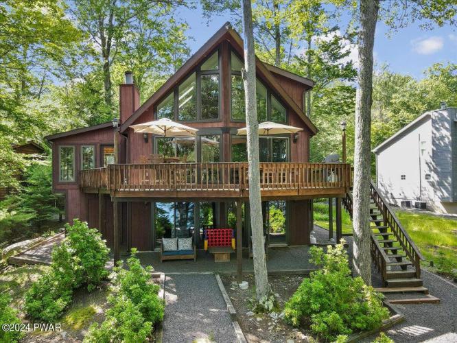 Photo of 1442 Lakeland Drive