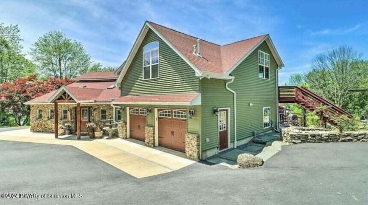 Photo of 108 Shafran Drive, Lake PA