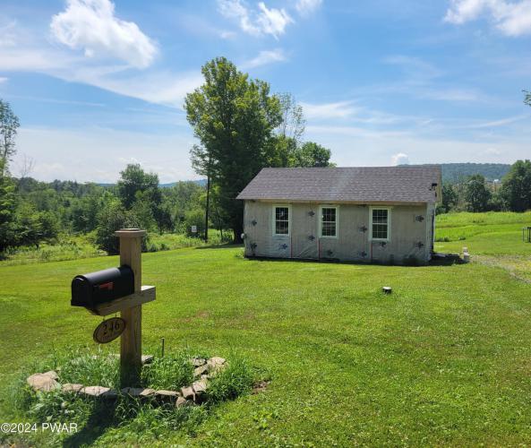 Photo of 246 Czapnik Road, Preston PA