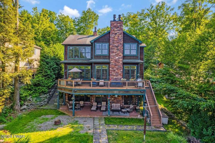 Photo of 214 Lakeview Drive, Lake PA