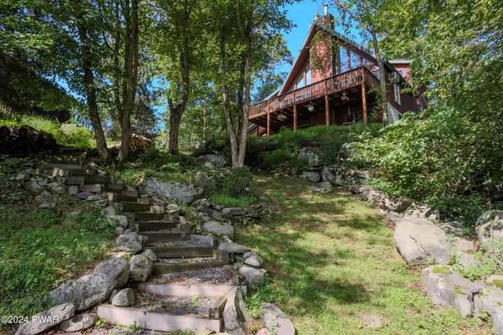 Photo of 466 Lakeview Drive, Lake PA