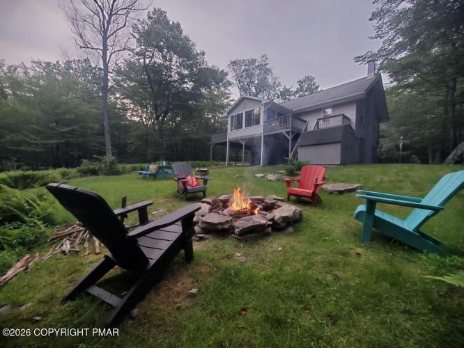 Photo of 1061 Ridge Drive
